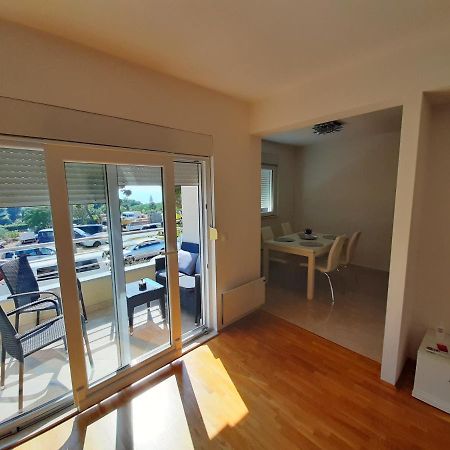 Apartman U Centru Makarske Макарска Екстериор снимка